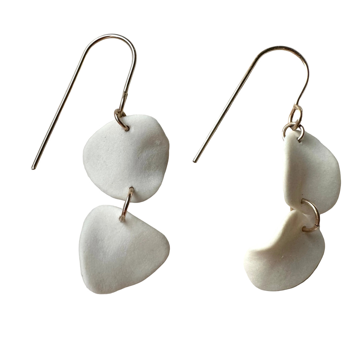 Double petal chain dangle earring