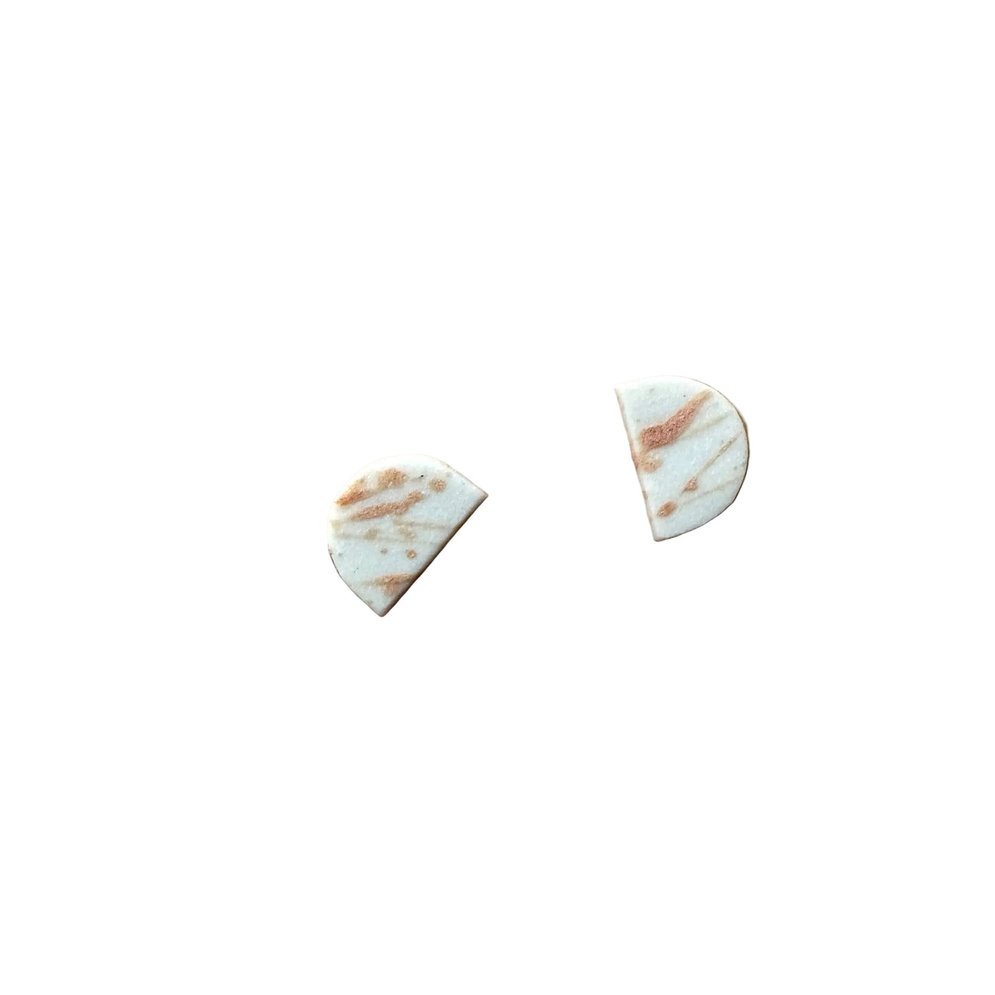 Half-moon stud earring- flicker peach