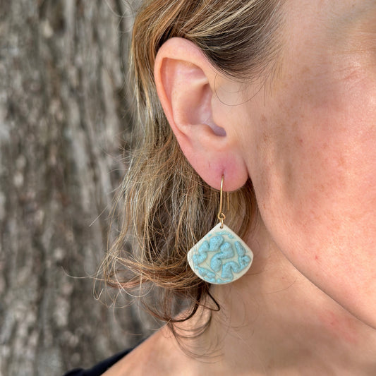 Bubbly dangle earring