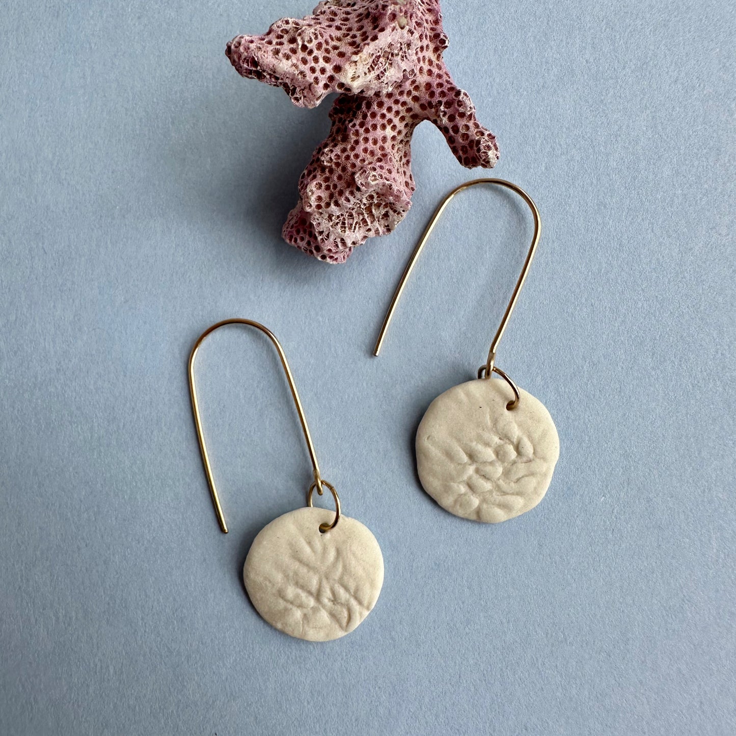 Full moon dangle earring