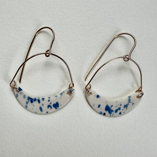 Arch dangle flicker earring- azul