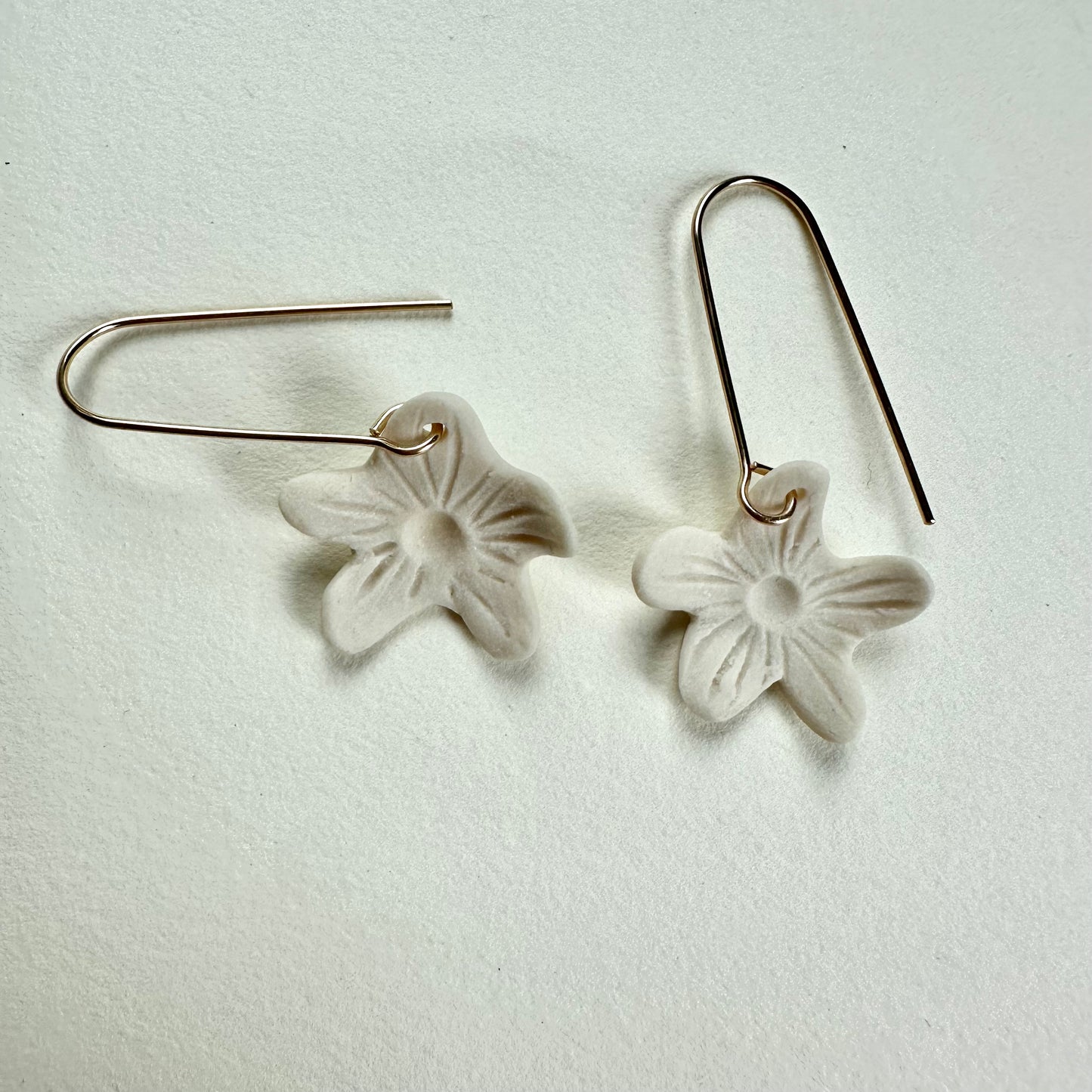 Flora dangle earring