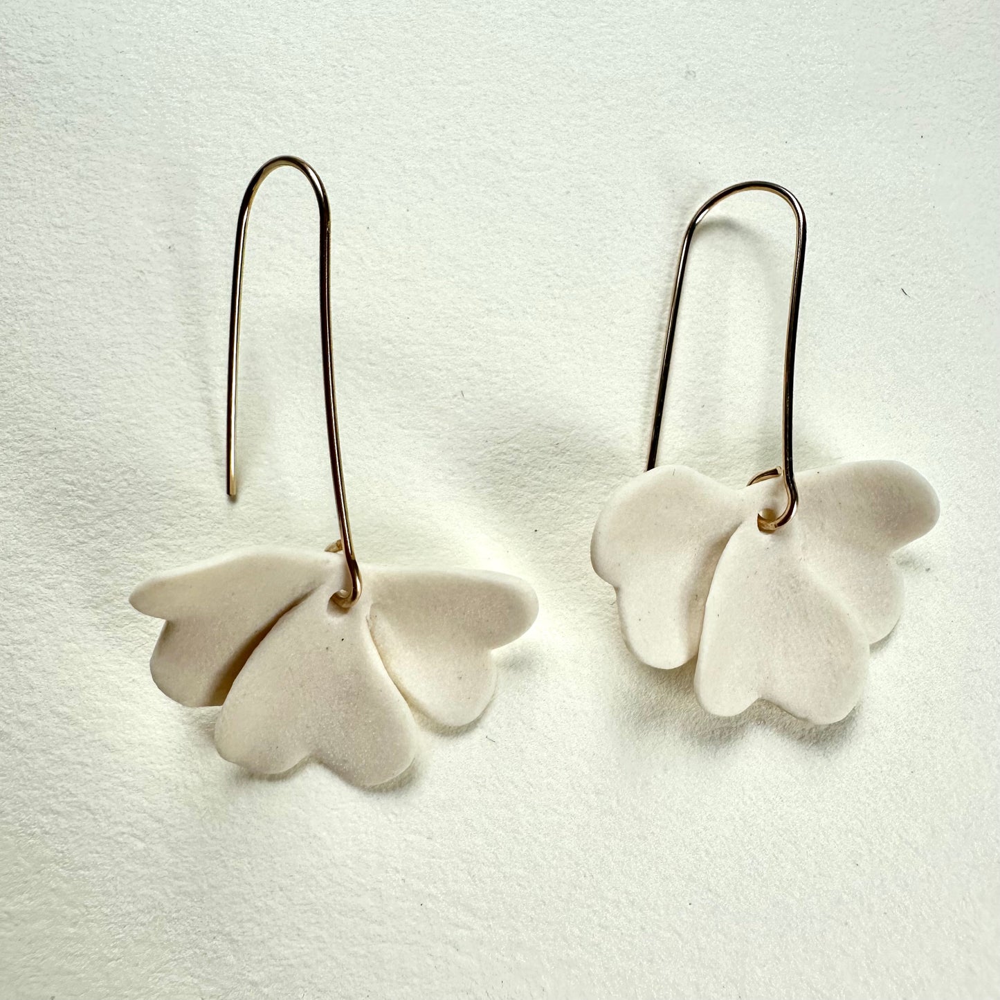 Flora fan dangle earring