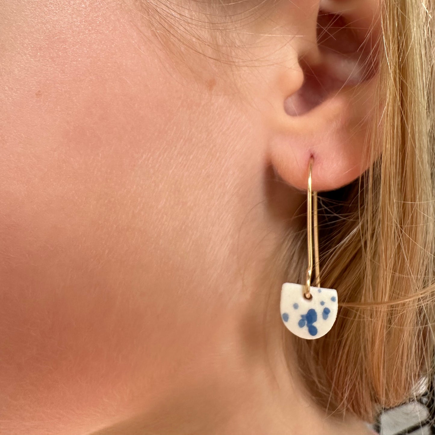 Mini half-moon flicker dangle earring