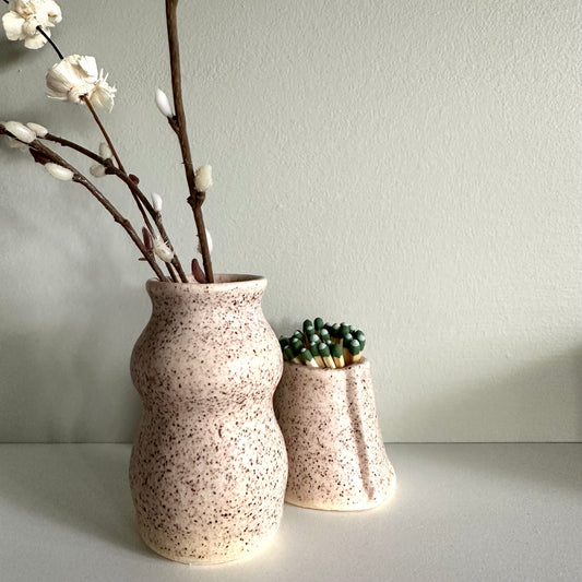 creamy speckled  bud vase
