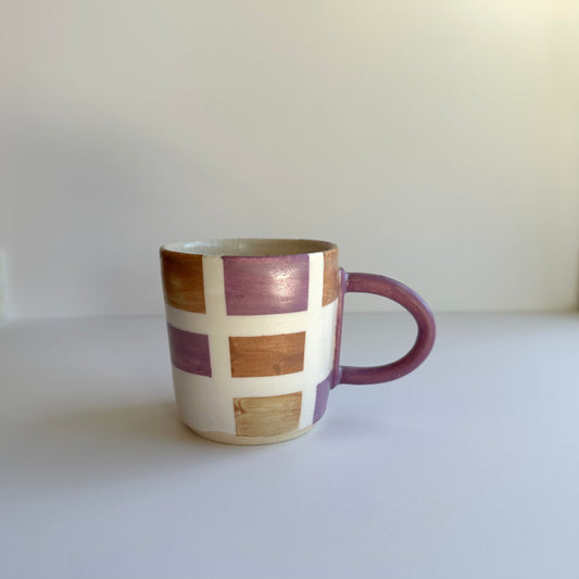 checkered mug