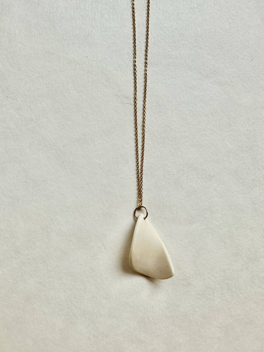Half twist necklace