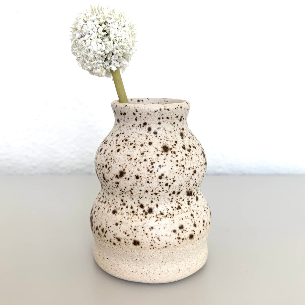 bubble bud vase