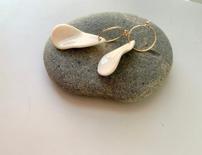 Pointed petal hoop earring